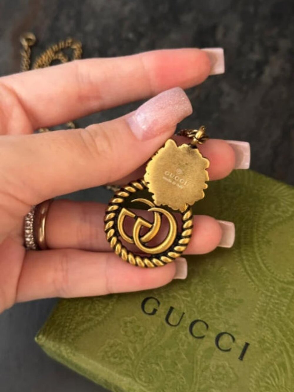 New Gucci Lion Head Double G Pendant Necklace - Picture 4 of 6